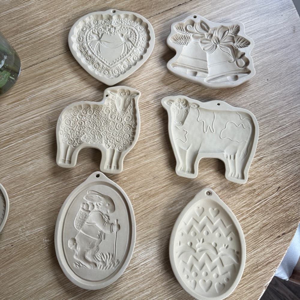 Vintage Brown Bag Cookie Art Molds Hill Design 1980s Stoneware Seasonal Lot
